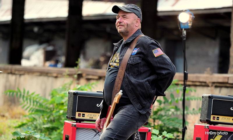 Harlej bude slavit 25 let a natáčel videoklip k novému albu