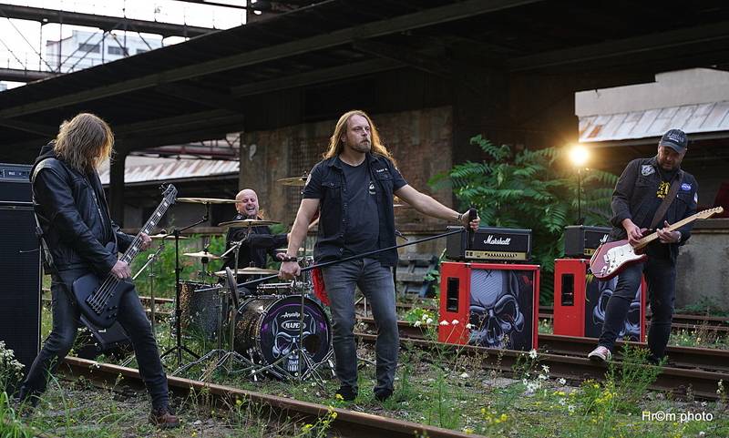 Harlej bude slavit 25 let a natáčel videoklip k novému albu