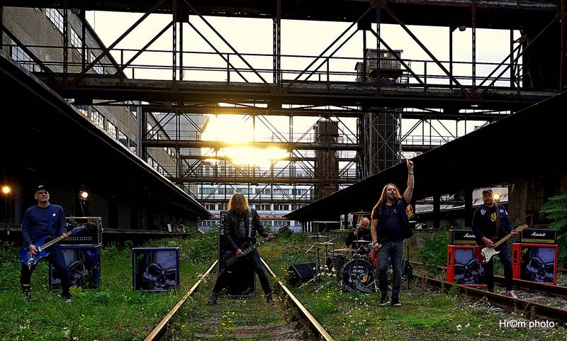 Harlej bude slavit 25 let a natáčel videoklip k novému albu