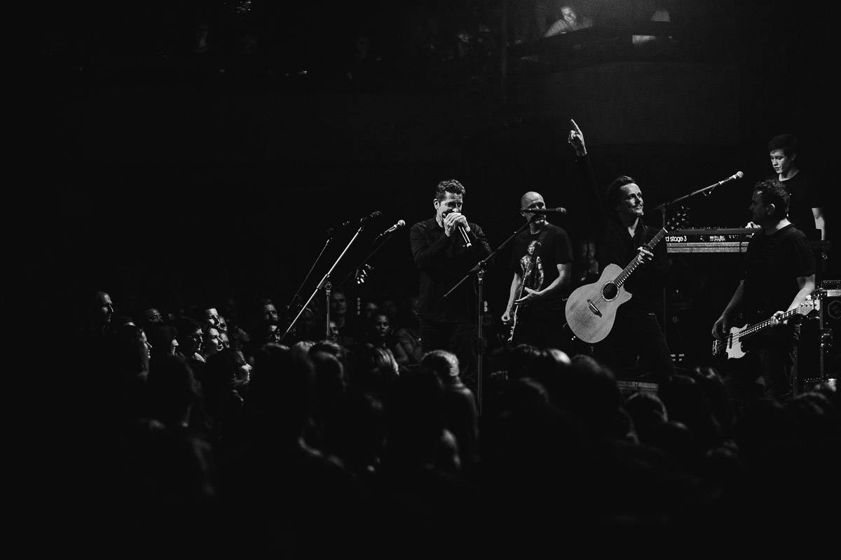 Chinaski se i na druhém křtu alba 11 v Lucerna Music Baru dočkali nadšeného přijetí nových písní