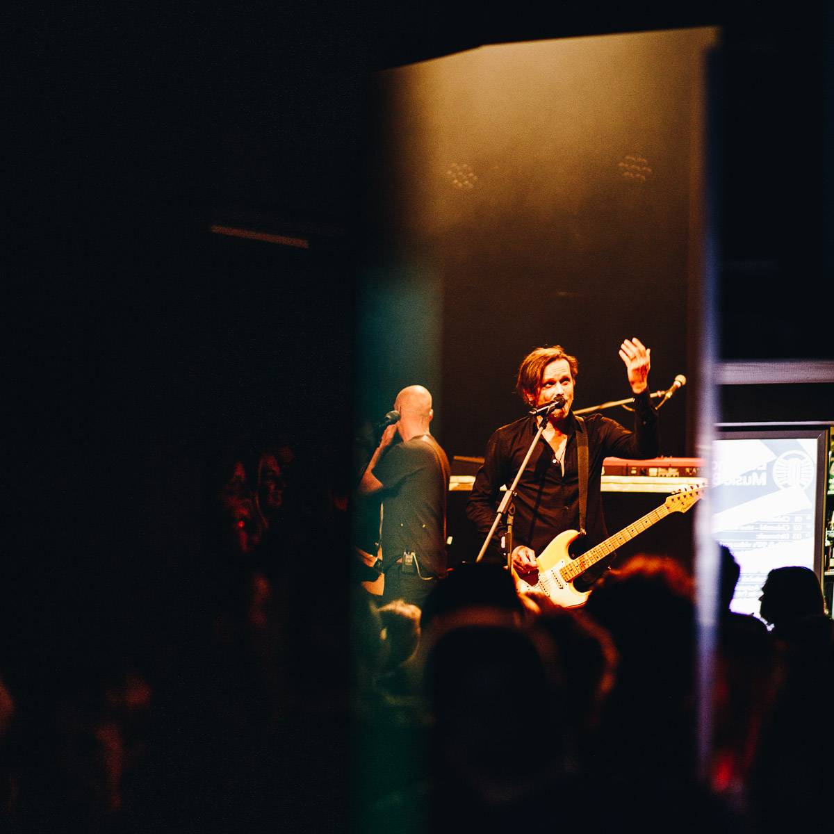 Chinaski se i na druhém křtu alba 11 v Lucerna Music Baru dočkali nadšeného přijetí nových písní