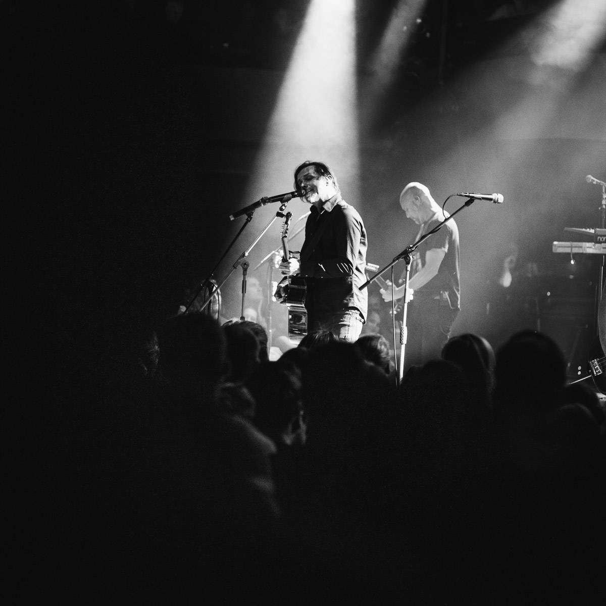 Chinaski se i na druhém křtu alba 11 v Lucerna Music Baru dočkali nadšeného přijetí nových písní