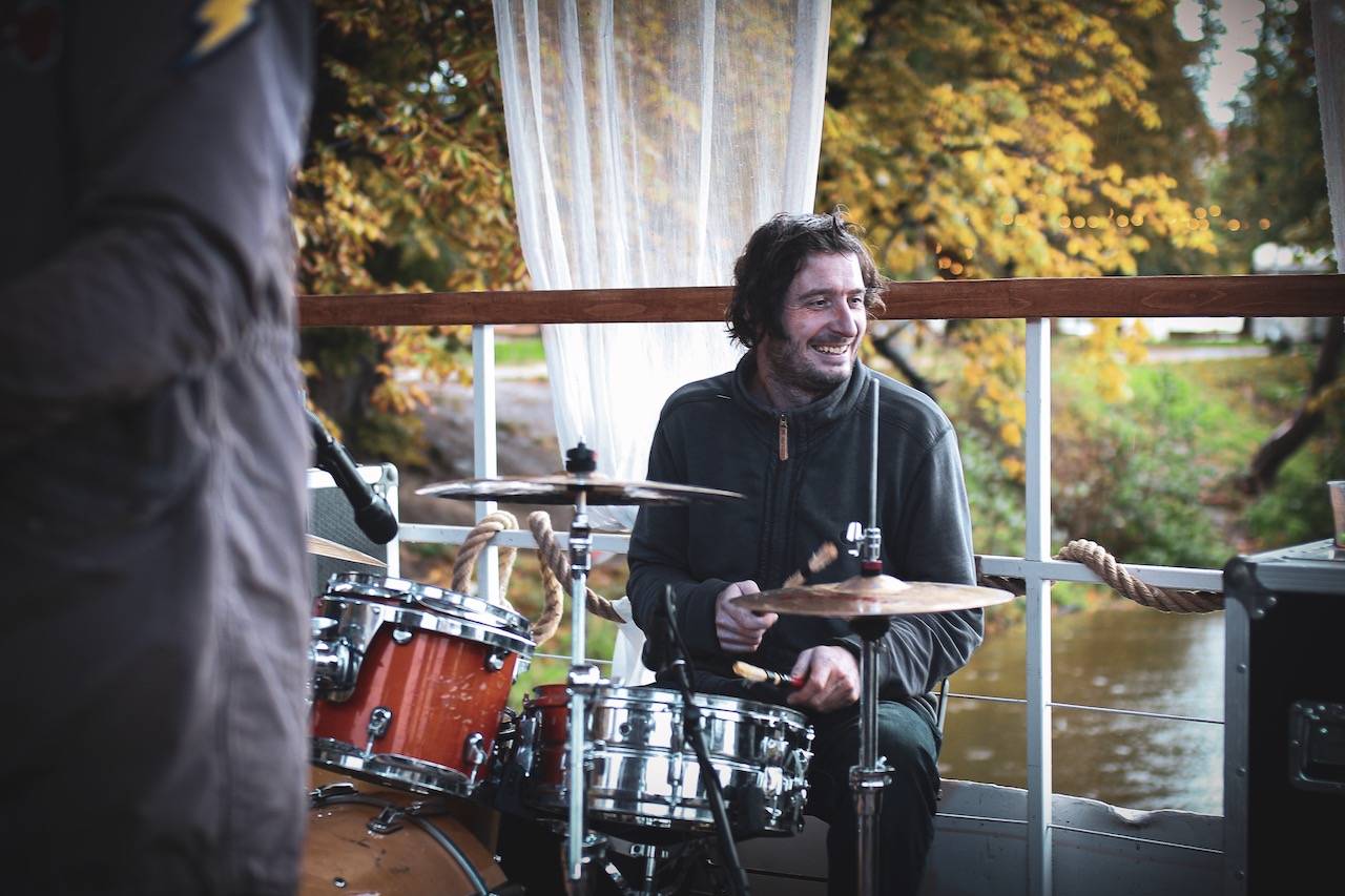 Vypsaná fiXa představila na pražském Střeleckém ostrově svou deštěm pokřtěnou Kvalitu