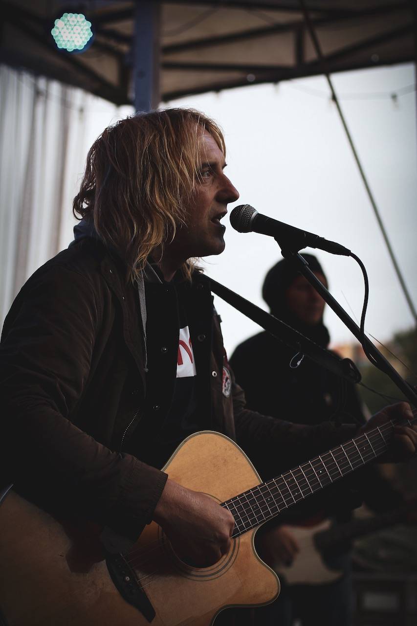 Vypsaná fiXa představila na pražském Střeleckém ostrově svou deštěm pokřtěnou Kvalitu