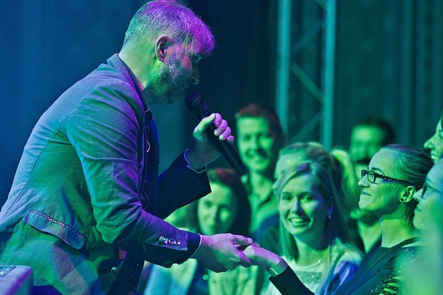 Mig 21 zahájili turné v Českých Budějovicích. Nechyběla nová píseň ani dámské spodní prádlo