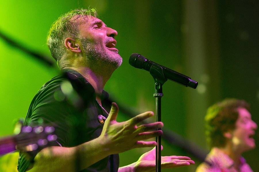 Mig 21 zahájili turné v Českých Budějovicích. Nechyběla nová píseň ani dámské spodní prádlo