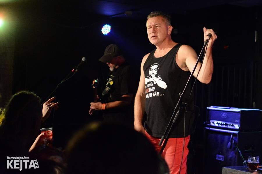 Číra, punk a pogo. SPS a E!E se s Pogo Tour 2019 zastavili v pražském Rock Café