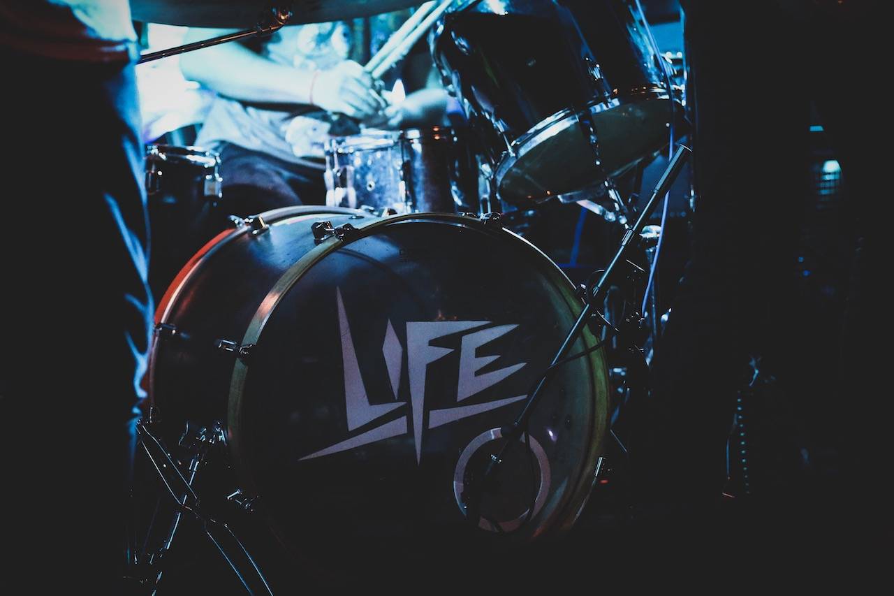 Life v Praze smazali hranice mezi pódiem a obecenstvem