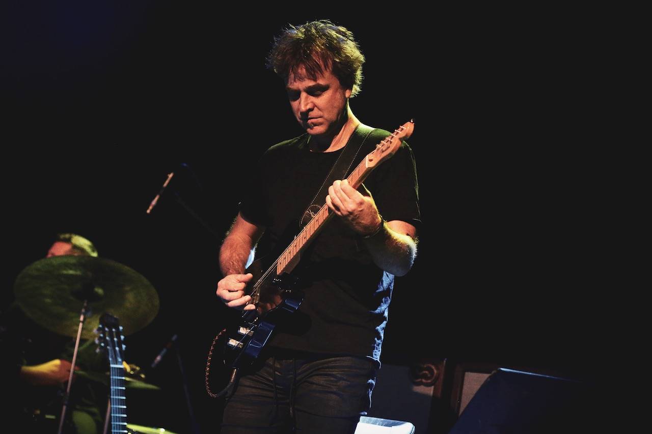 Dan Bárta nabil Palác Akropolis pozitivní energií. S Illustratosphere představil novou desku