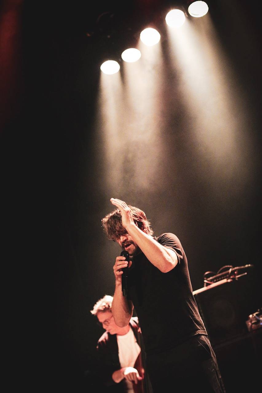 Dan Bárta nabil Palác Akropolis pozitivní energií. S Illustratosphere představil novou desku