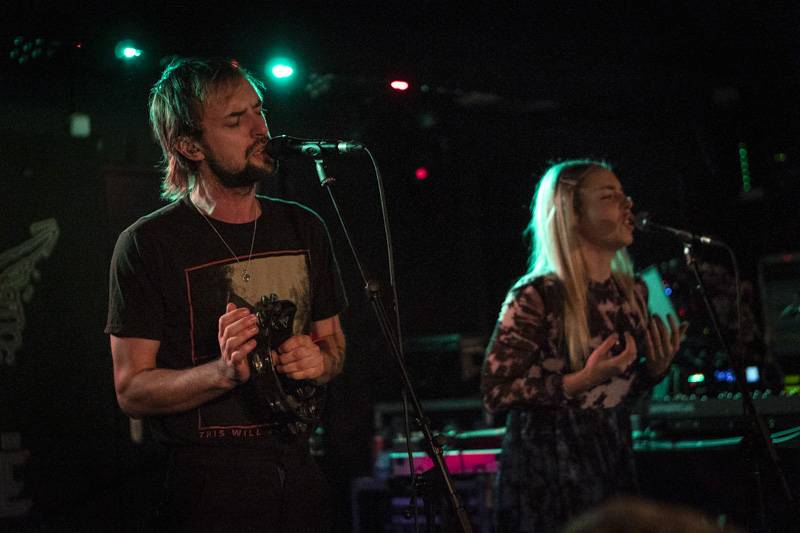 Britští HAELOS proměnili pražské Rock Café v melodický vesmír