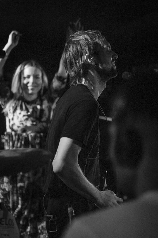 Britští HAELOS proměnili pražské Rock Café v melodický vesmír