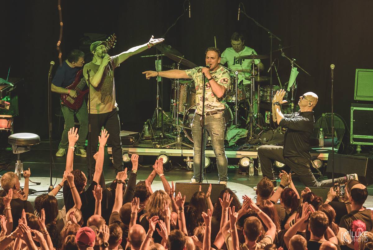 J.A.R. slavili třicetiny v Brně. Flédu se svou funkovou energií dobyli hned dvakrát