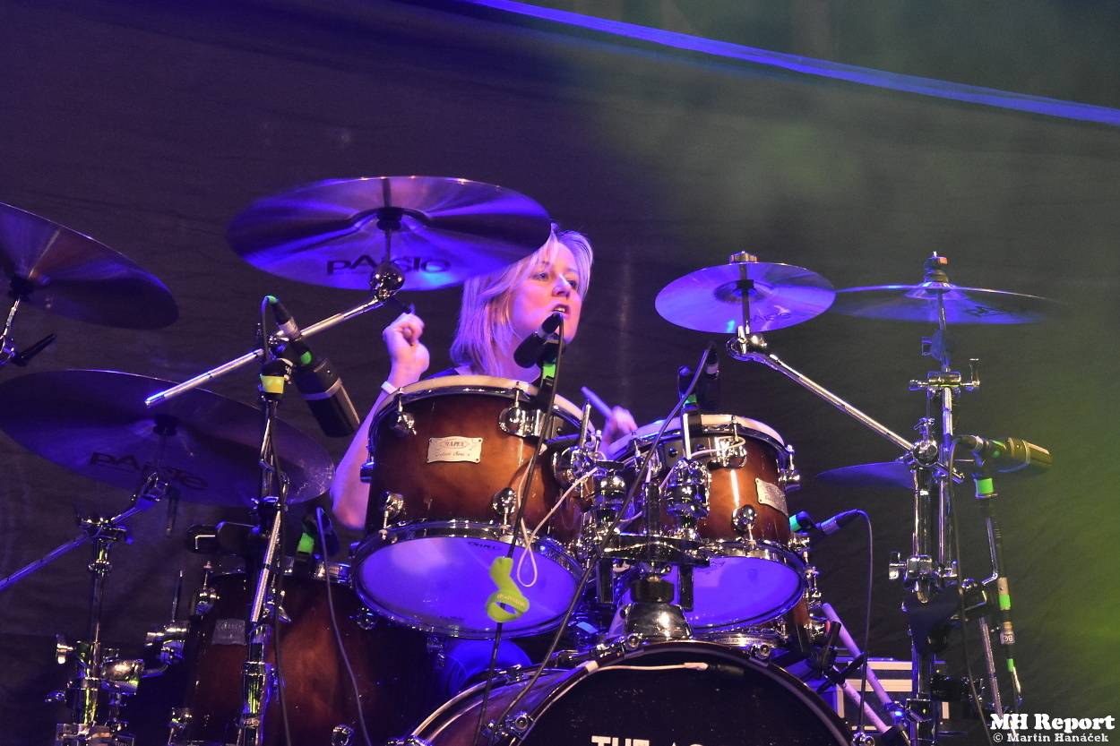 Arakain křtil novou desku Jekyll & Hyde v Plzni. V KD Šeříková bylo vyprodáno