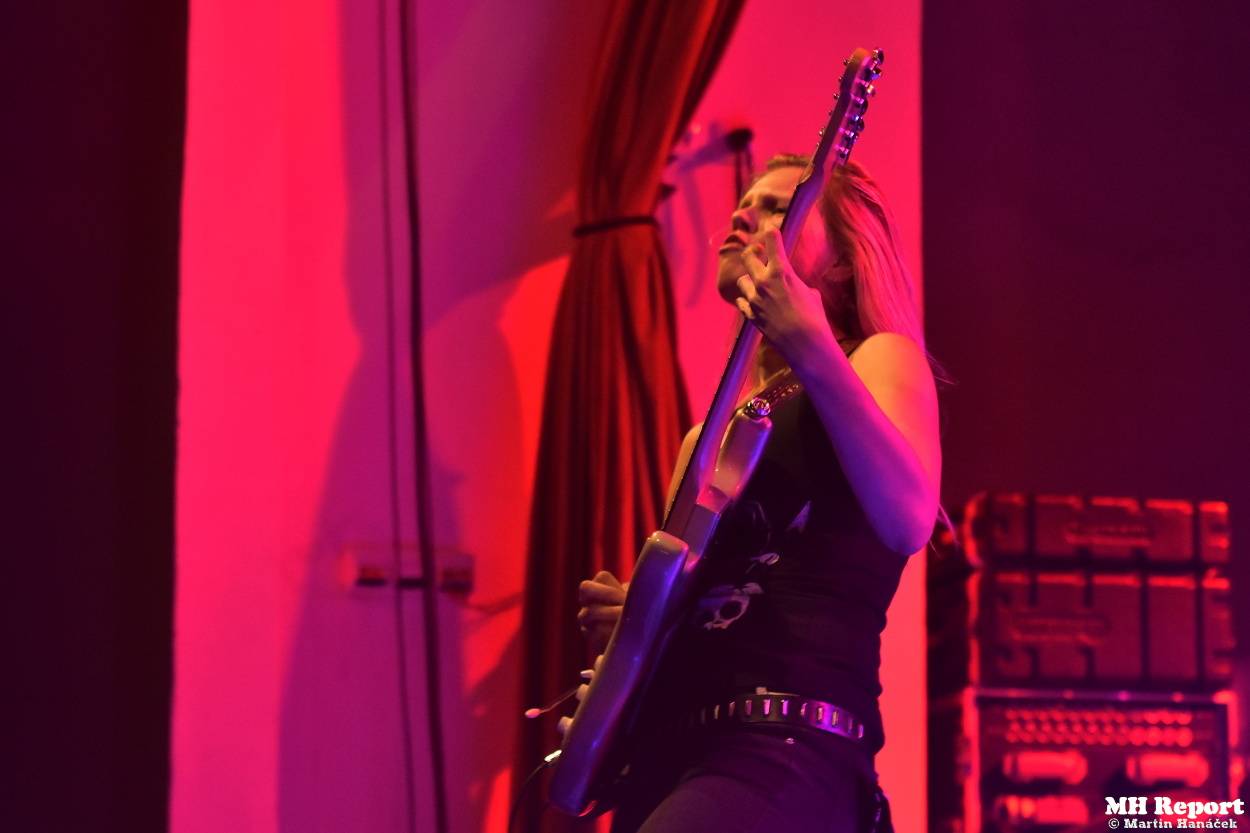 Arakain křtil novou desku Jekyll & Hyde v Plzni. V KD Šeříková bylo vyprodáno