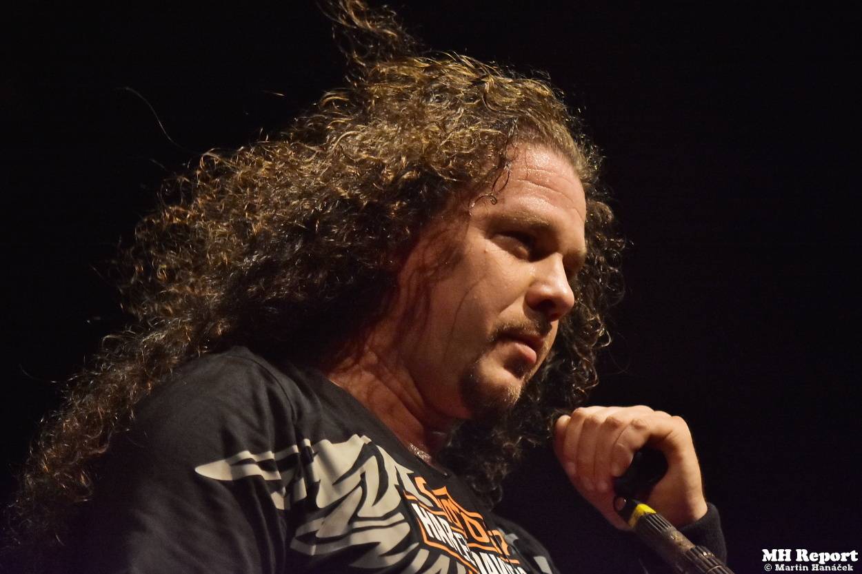 Arakain křtil novou desku Jekyll & Hyde v Plzni. V KD Šeříková bylo vyprodáno