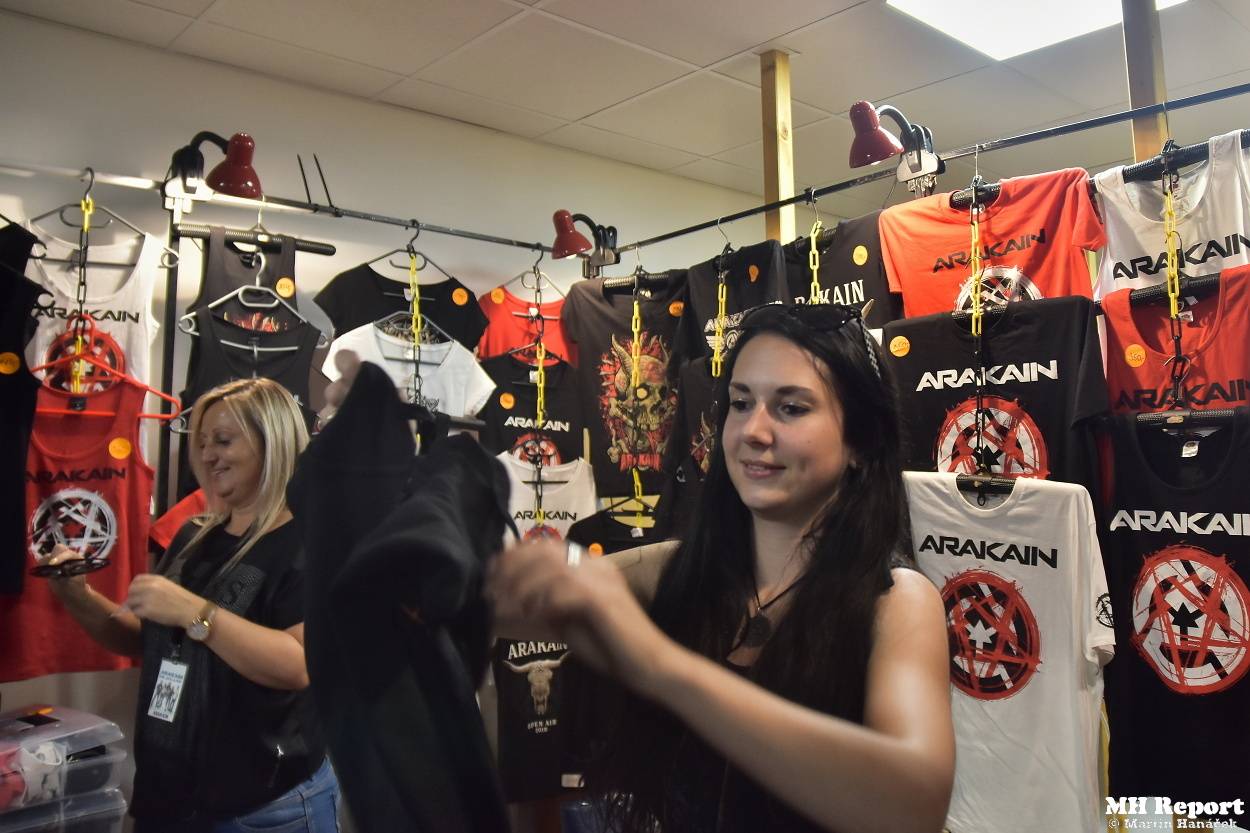 Arakain křtil novou desku Jekyll & Hyde v Plzni. V KD Šeříková bylo vyprodáno