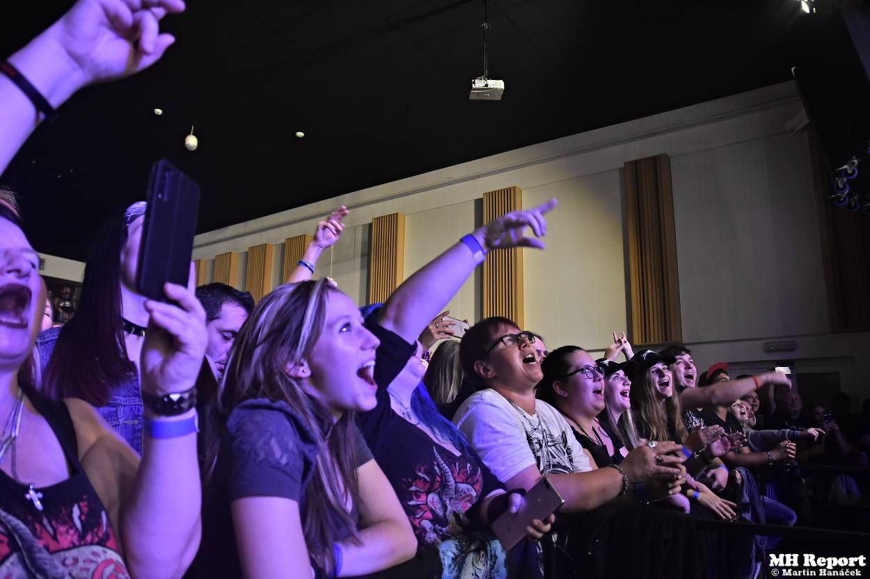 Arakain křtil novou desku Jekyll & Hyde v Plzni. V KD Šeříková bylo vyprodáno