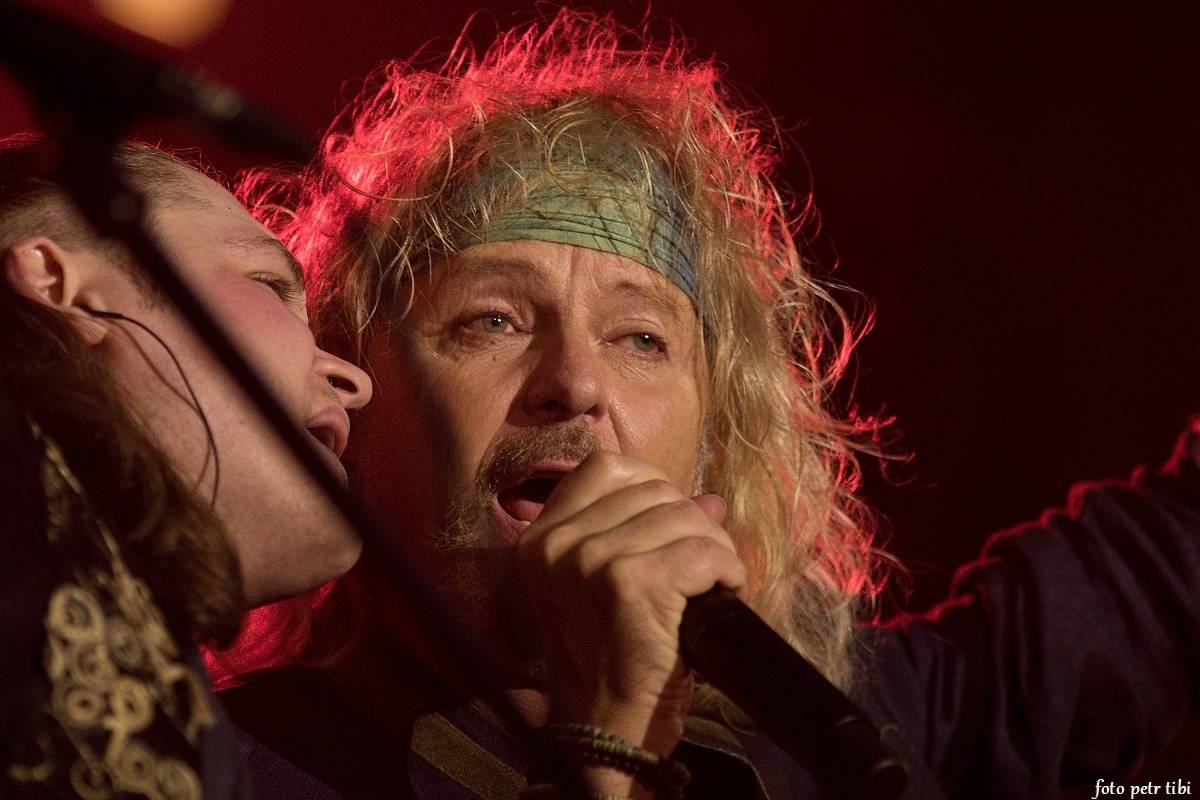 Peter Nagy slavil v Českých Budějovicích šedesátiny. Diváky zvedl ze sedadel