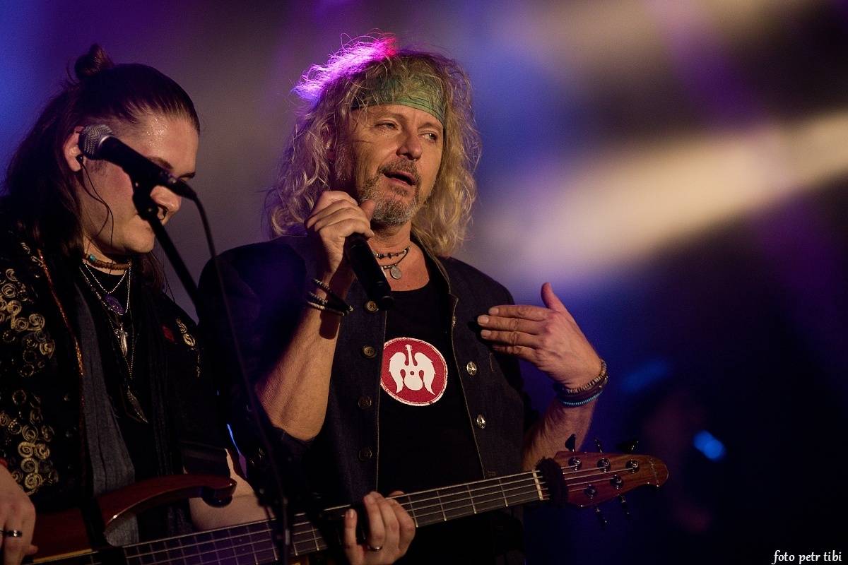 Peter Nagy slavil v Českých Budějovicích šedesátiny. Diváky zvedl ze sedadel