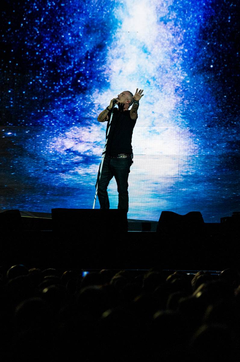 Eros Ramazzotti rozezněl O2 arenu velkými hity i úplnými novinkami