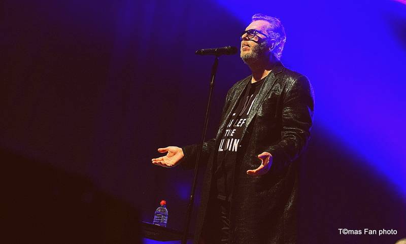 Richard Müller, Michael Kocáb a Ondřej Soukup se ve Foru Karlín vrátili do penzionu Svět