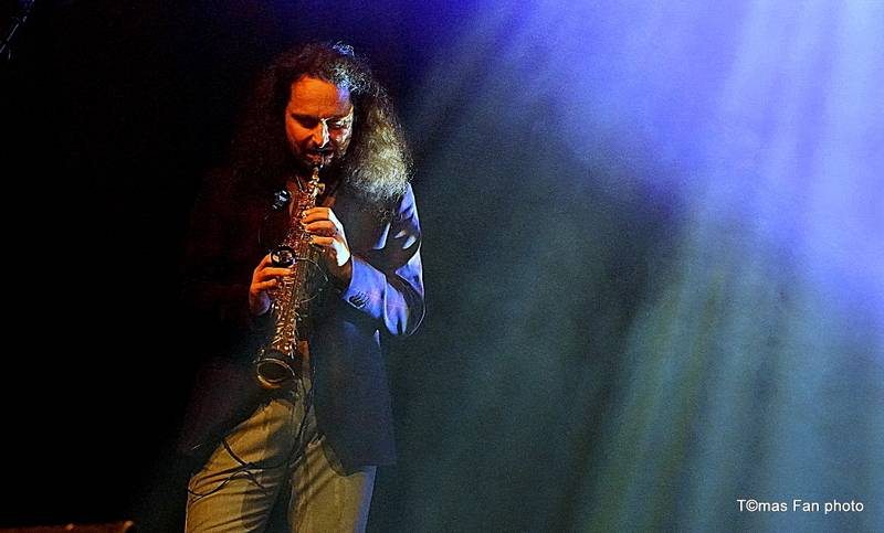 Richard Müller, Michael Kocáb a Ondřej Soukup se ve Foru Karlín vrátili do penzionu Svět