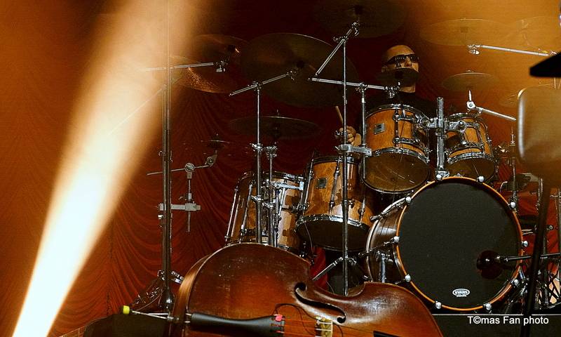 Richard Müller, Michael Kocáb a Ondřej Soukup se ve Foru Karlín vrátili do penzionu Svět