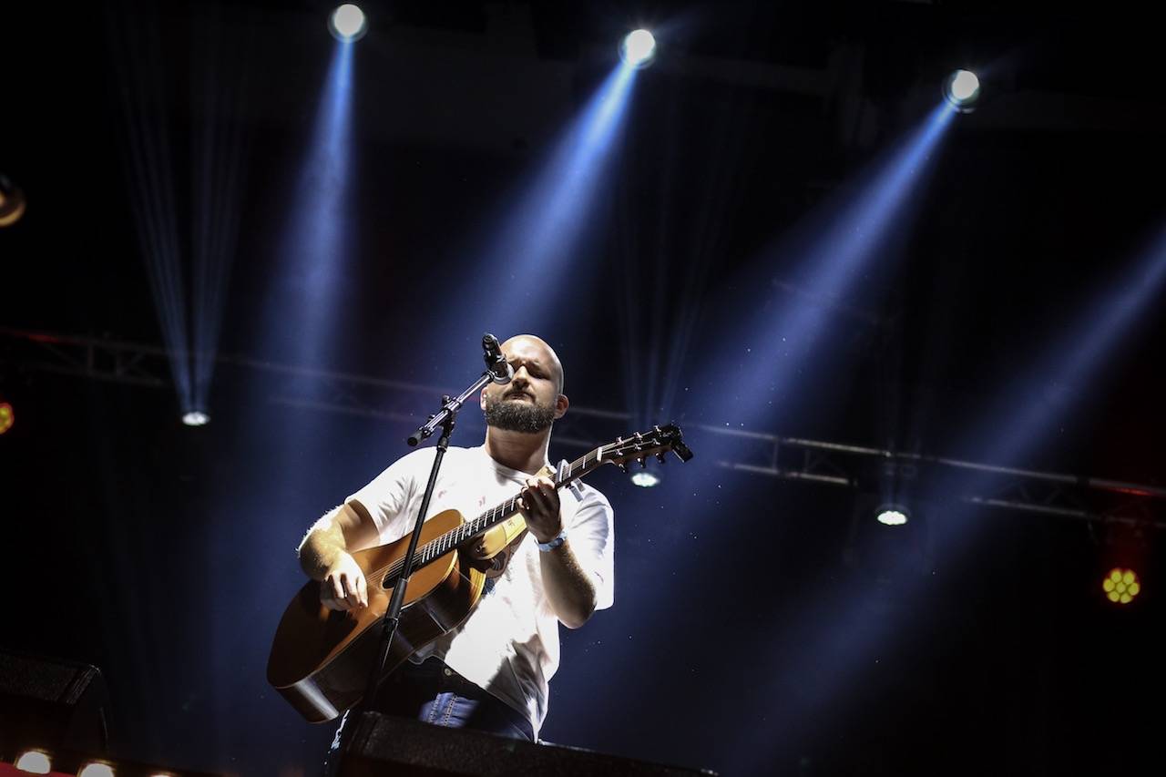 Úplně levej Pokáč křtil nové album ve Foru Karlín, předskakoval Michal Horák