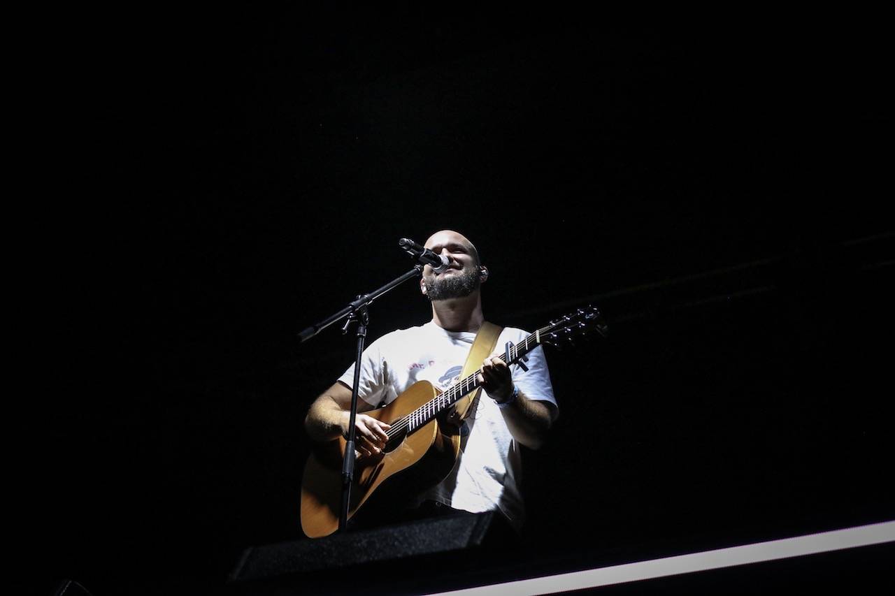 Úplně levej Pokáč křtil nové album ve Foru Karlín, předskakoval Michal Horák