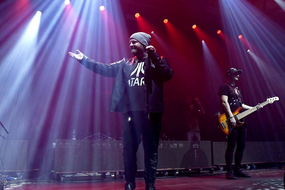 Finští The Rasmus řádili v Lucerně, vystoupili také Eddie Stoilow