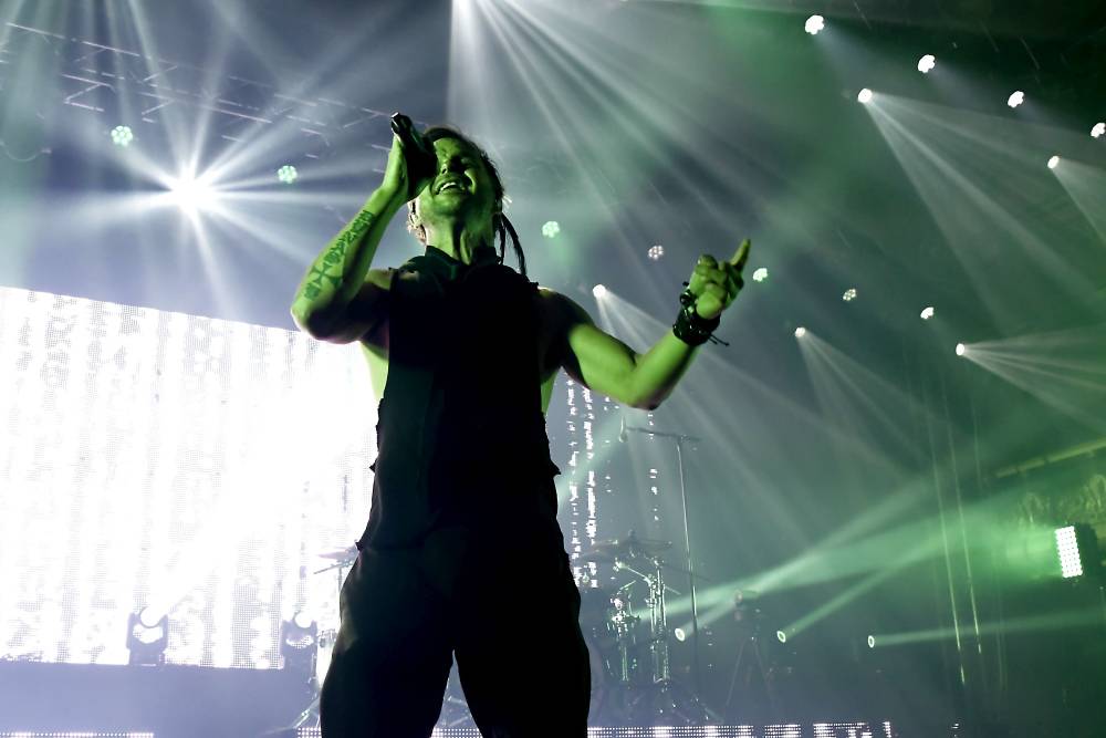 Finští The Rasmus řádili v Lucerně, vystoupili také Eddie Stoilow