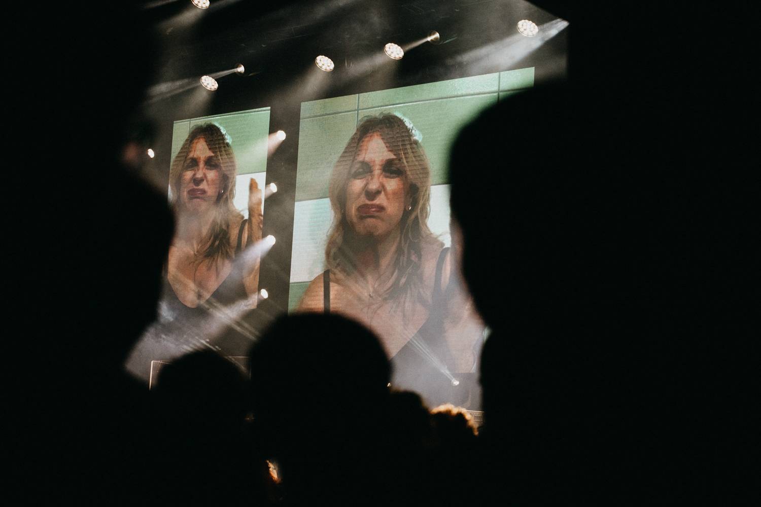 Dojatá Barbora Poláková si splnila sen: Ve Foru Karlín se prolétla nad hlavami diváku