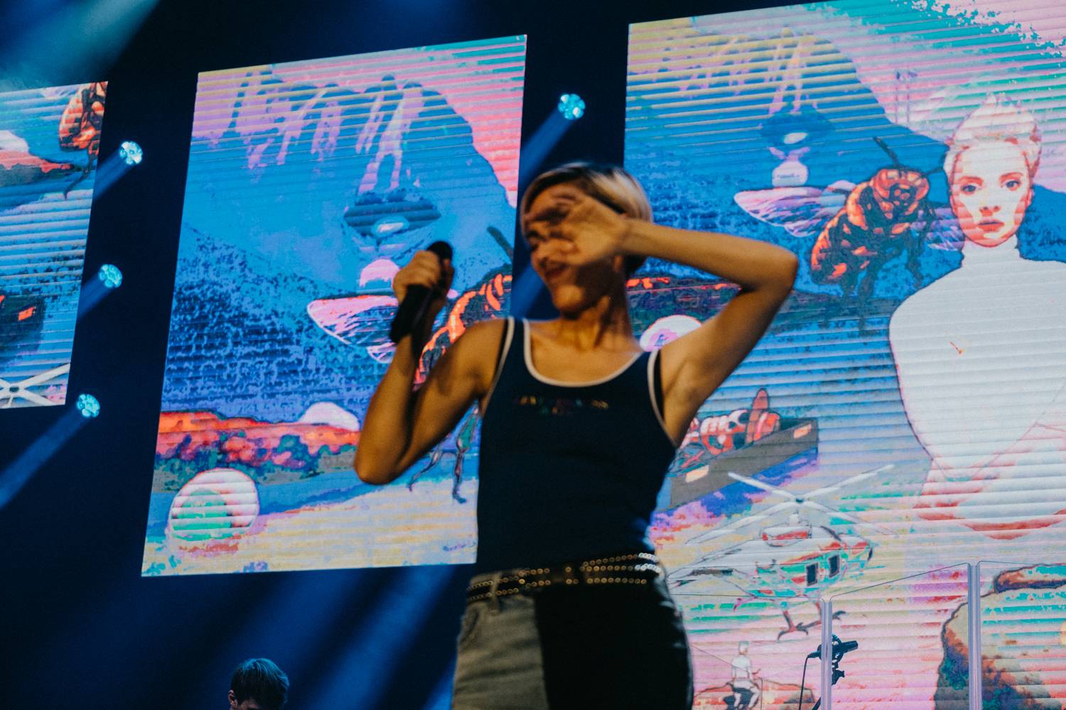 Dojatá Barbora Poláková si splnila sen: Ve Foru Karlín se prolétla nad hlavami diváku