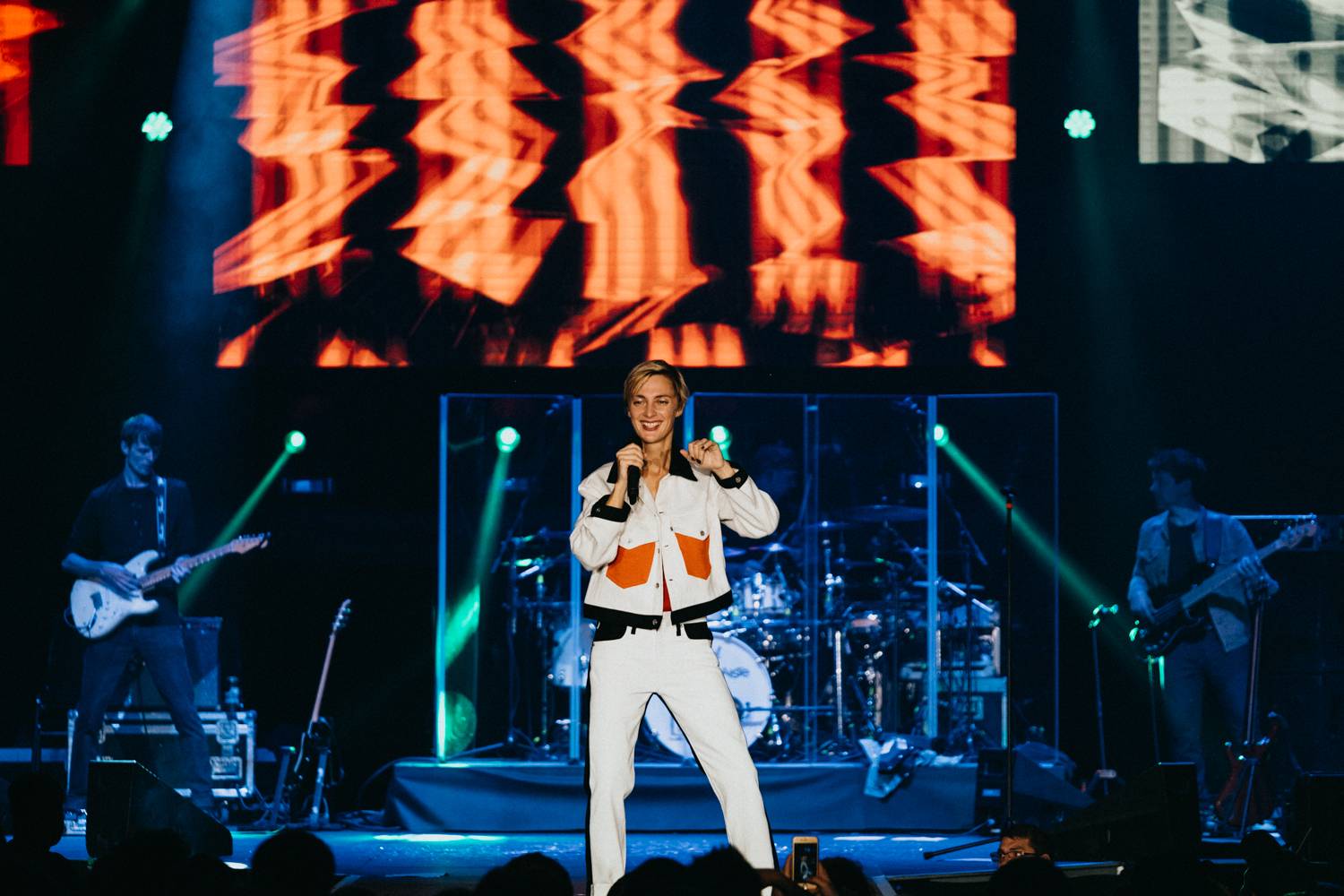 Dojatá Barbora Poláková si splnila sen: Ve Foru Karlín se prolétla nad hlavami diváku