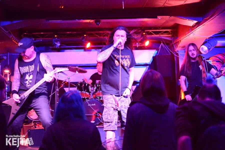 The Exploited rozpoutali v Praze punkové šílenství