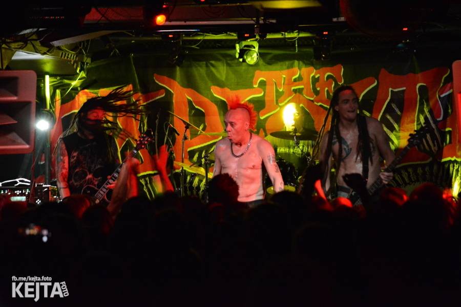 The Exploited rozpoutali v Praze punkové šílenství