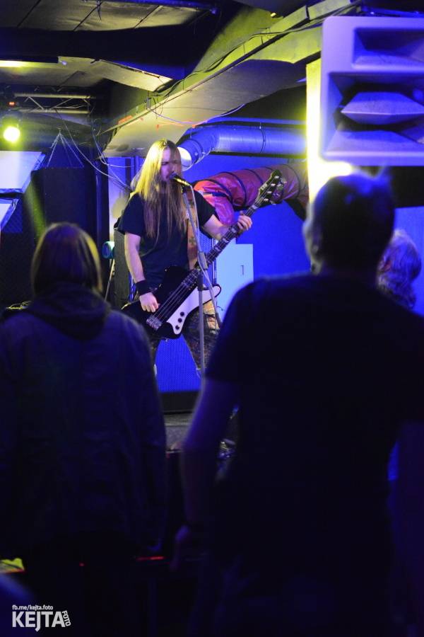 The Exploited rozpoutali v Praze punkové šílenství