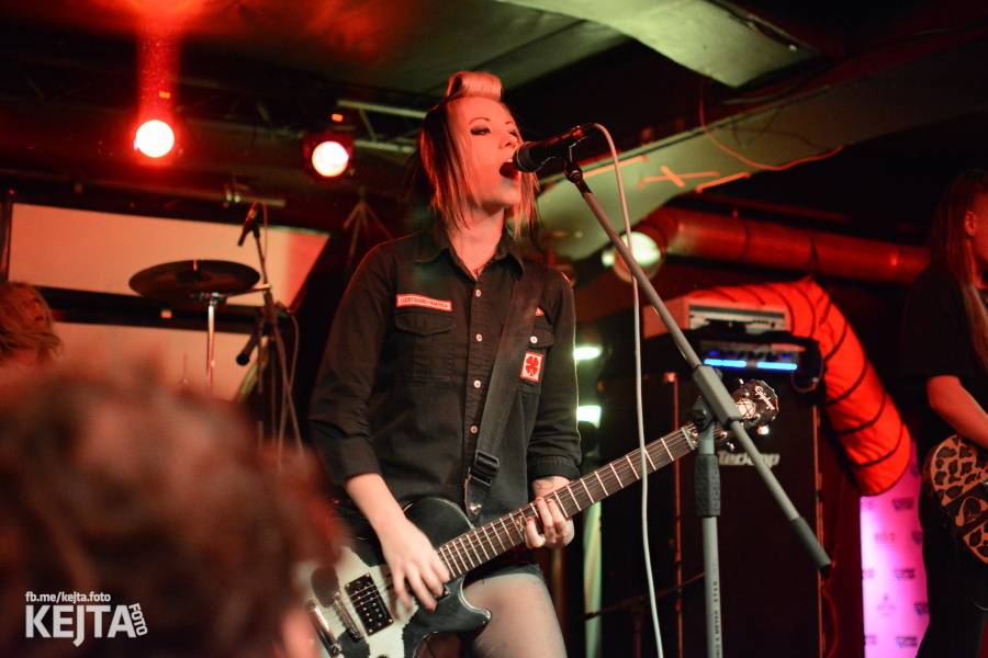 The Exploited rozpoutali v Praze punkové šílenství