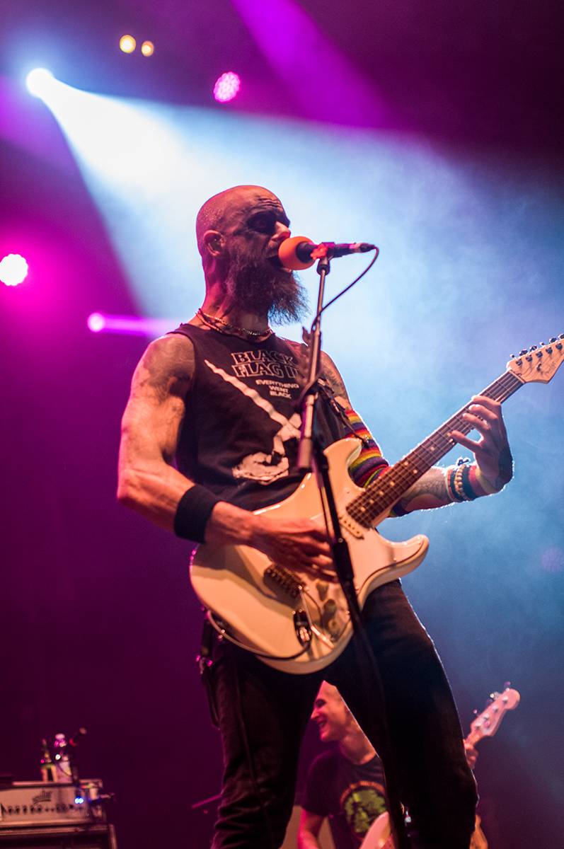 Dánští Volbeat strhli O2 universum od prvních tónů kytar. Hráli také Danko Jones a Baroness