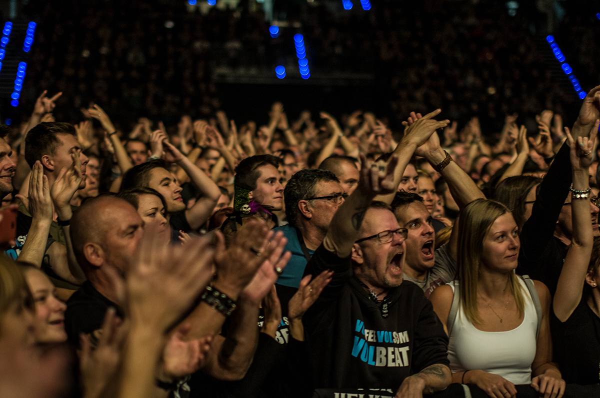 Dánští Volbeat strhli O2 universum od prvních tónů kytar. Hráli také Danko Jones a Baroness