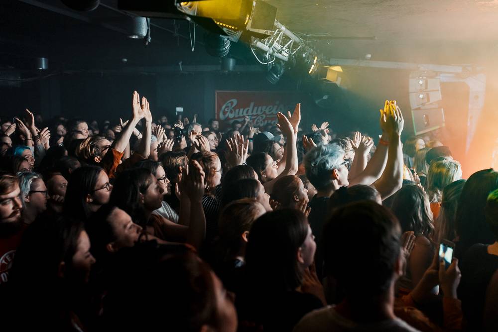 Half Alive přivezli do Rock Café pestré písně z prosluněné Kalifornie