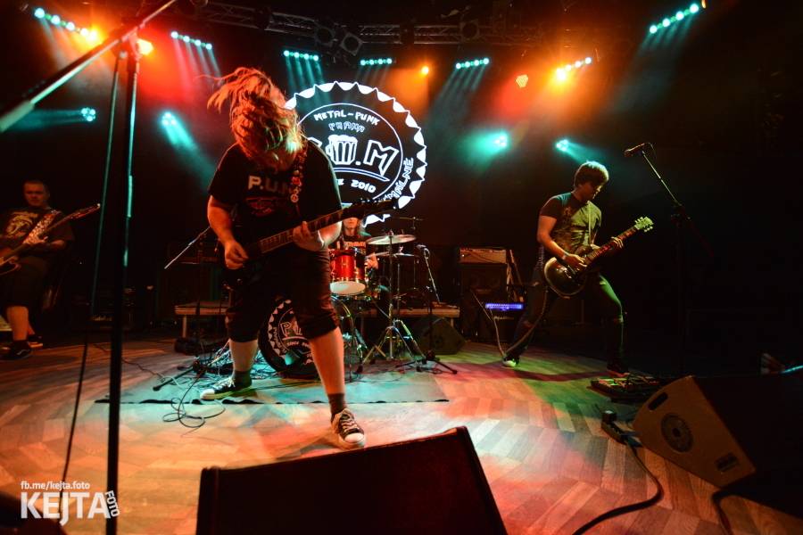 Punkoví matadoři Plexis oslavili 35 let fungování