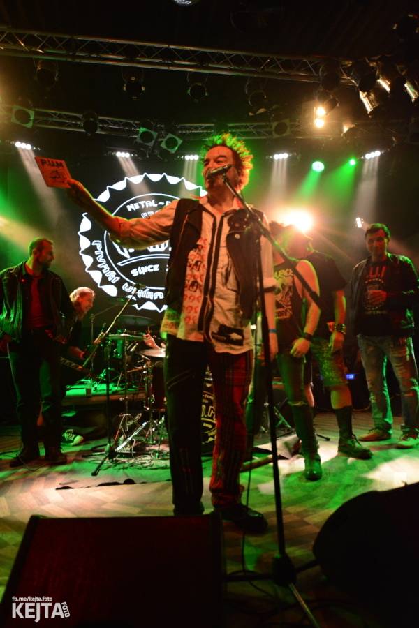 Punkoví matadoři Plexis oslavili 35 let fungování