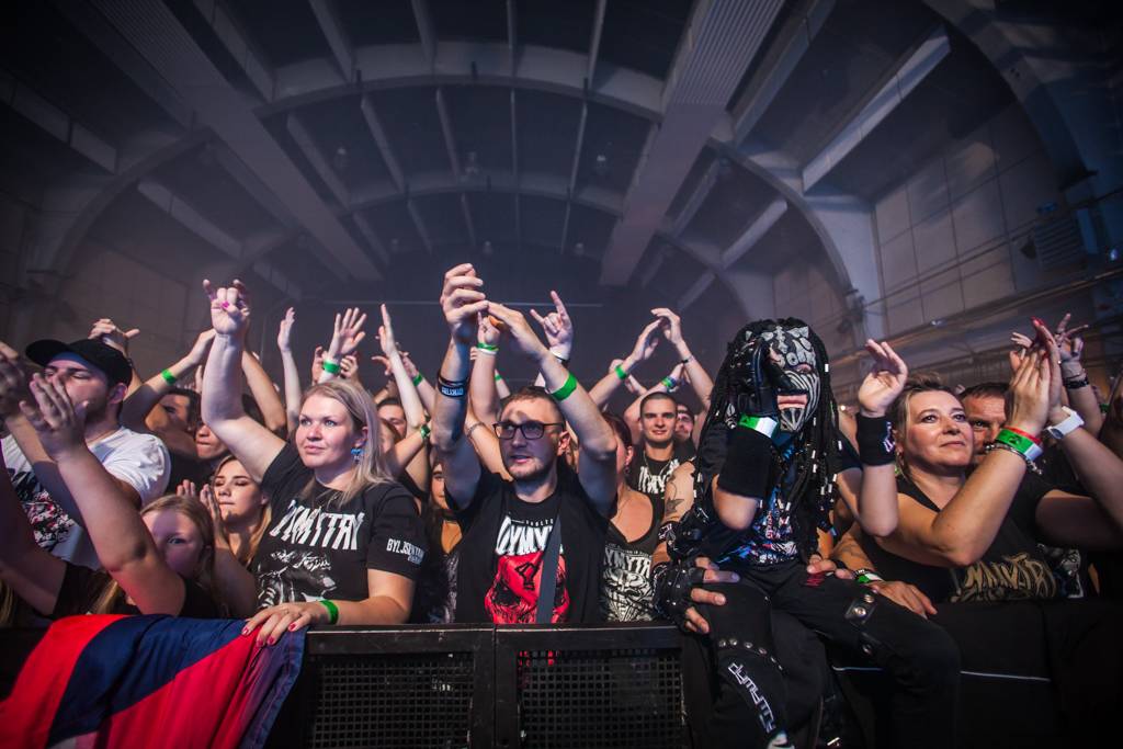 Dymytry rozezpívali vyprodané DEPO2015 v Plzni