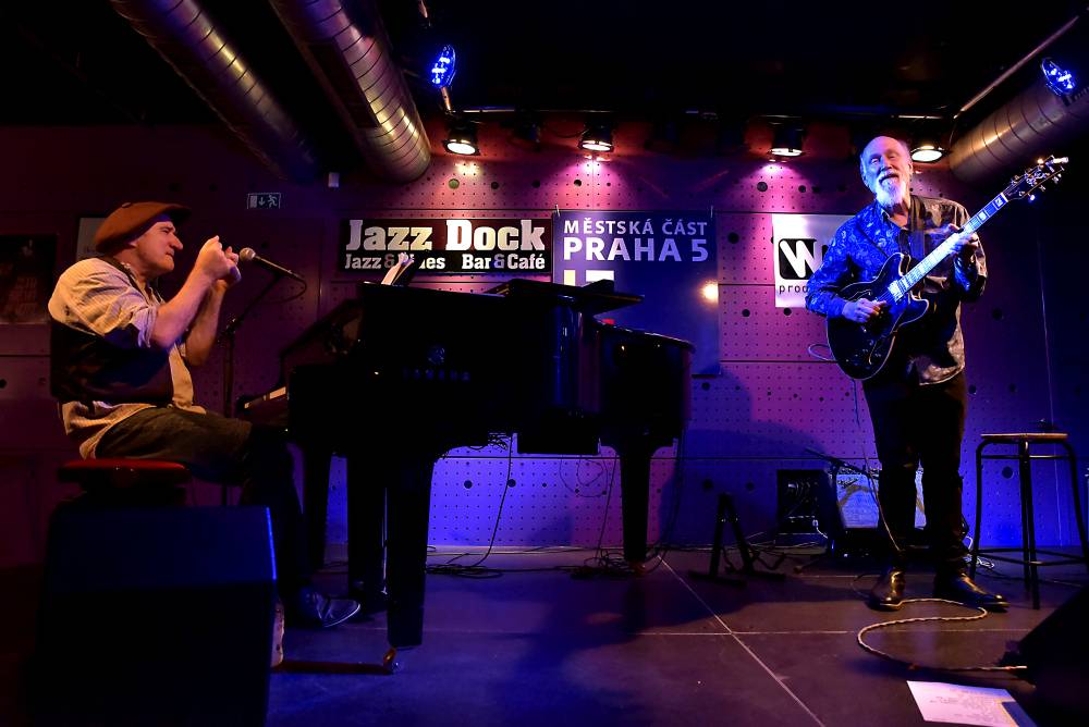 John Scofield & Jon Cleary vyprodali pražský Jazz Dock