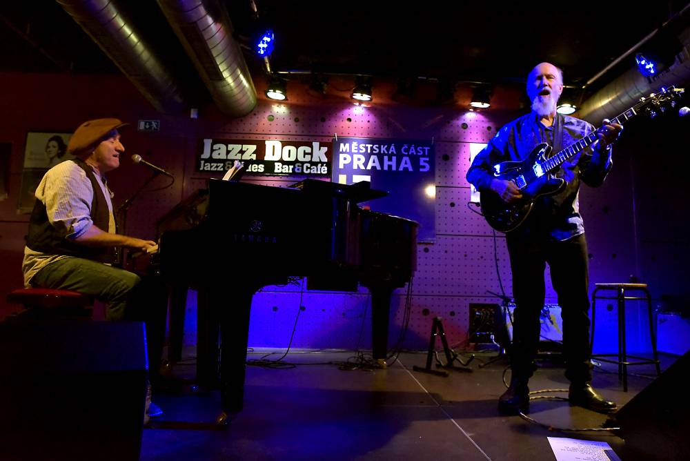 John Scofield & Jon Cleary vyprodali pražský Jazz Dock