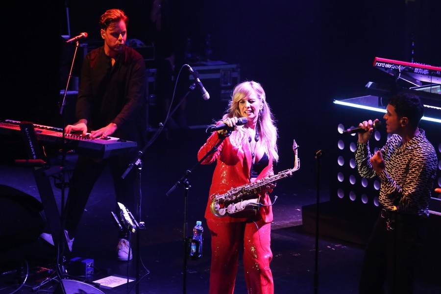 Candy Dulfer zvedala v brněnském Sonu ze sedadel