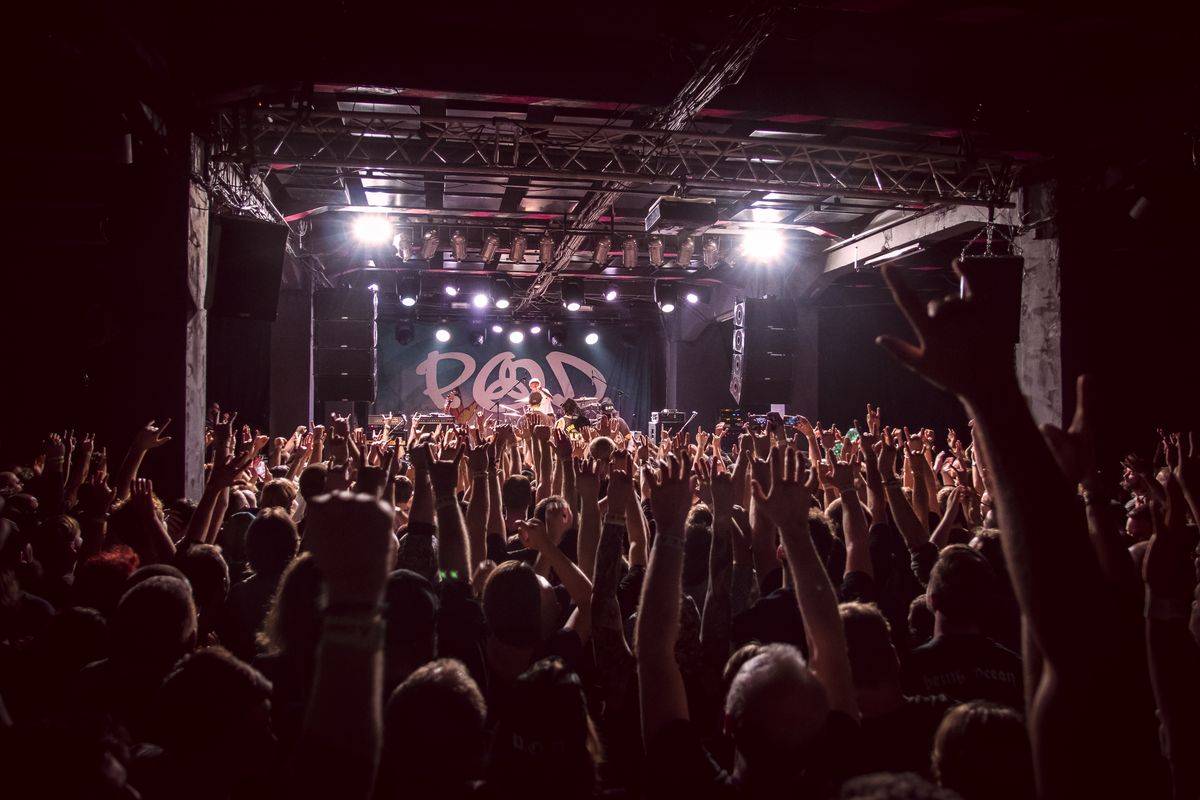 Poprvé v Praze: Energičtí P.O.D. si podmanili MeetFactory