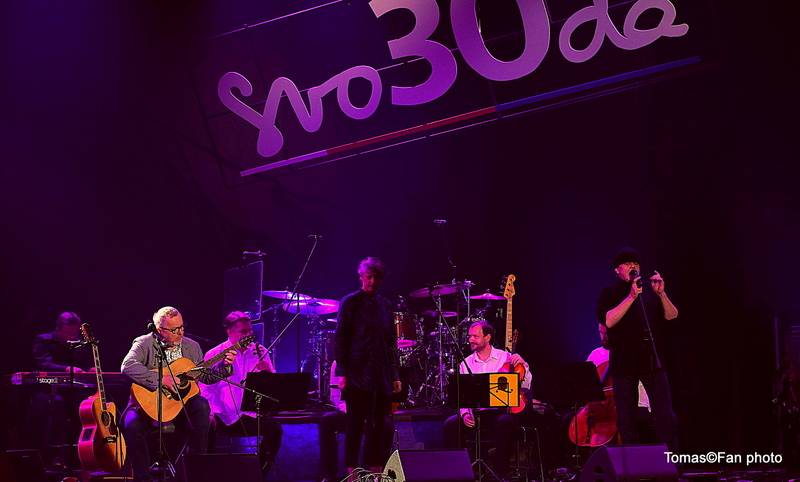 Třicet let od událostí listopadu 1989 připomněli v Ostravě Tomáš Klus, Aneta Langerová nebo Michal Prokop